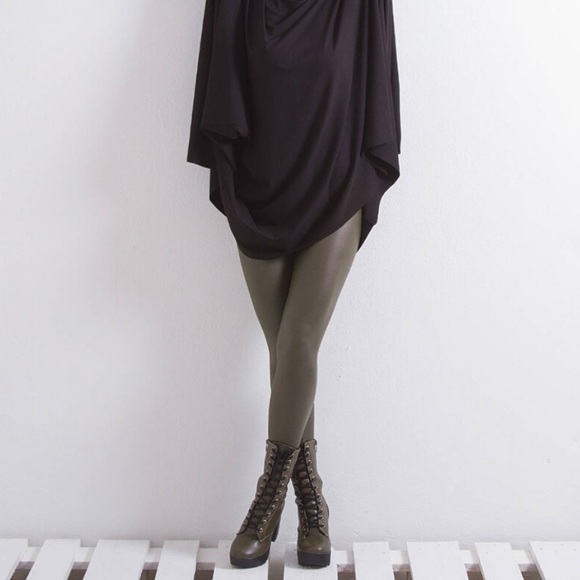 Fabulous Olive Faux Leather high waist leggings - Picture 4 of 6